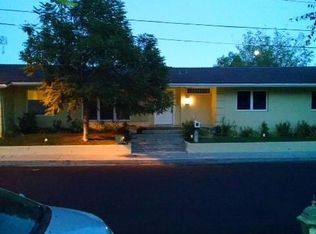 4488 Estrondo Dr, Encino, CA 91436