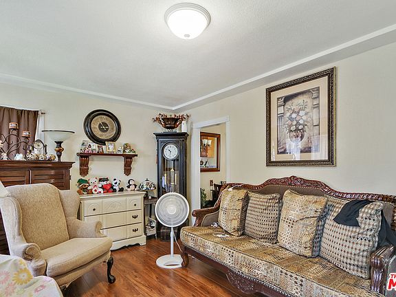 3rd image of 7023 Malabar St