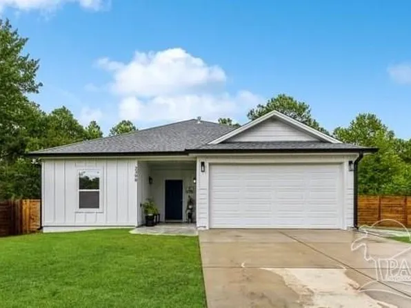 2398 Crescent Wood Rd, Navarre, FL 32566