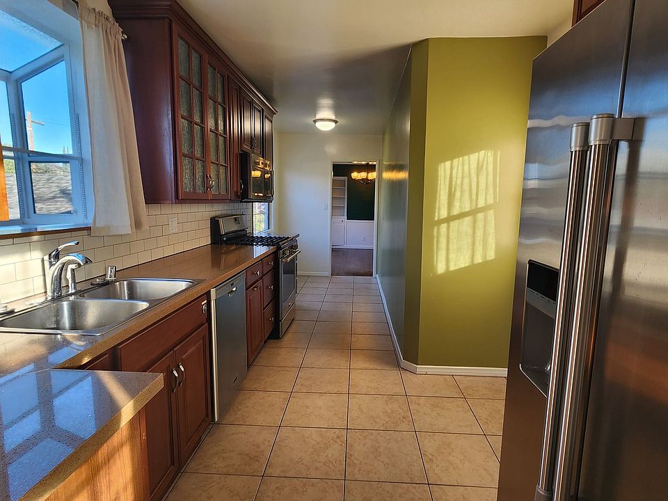 1st image of 1433-37 Selby Ave #1435