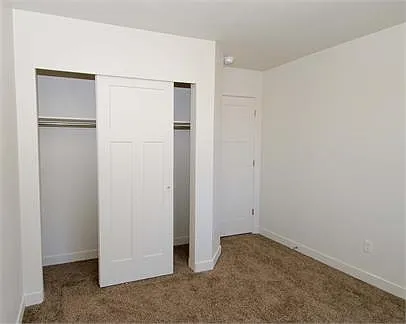 238 N 750 E — Photo 12