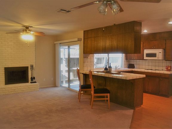 2nd image of 2213 Portola Ave