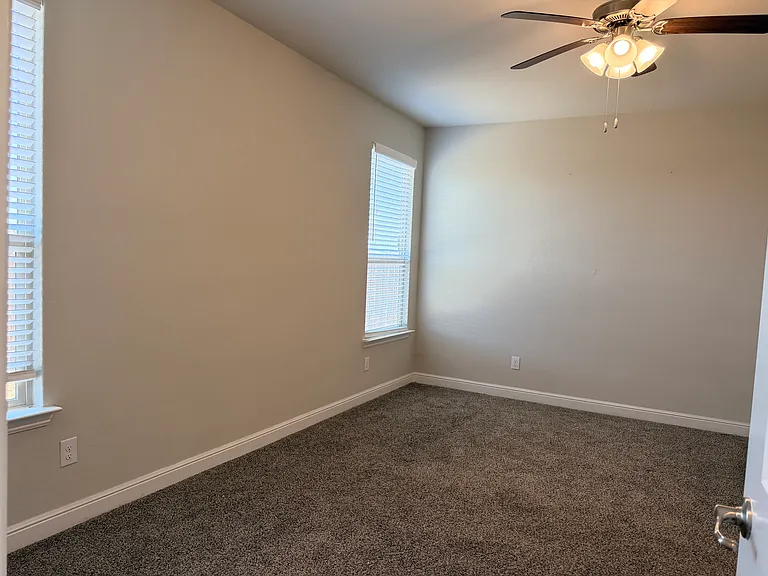 1132 Kirkham Way — Photo 17
