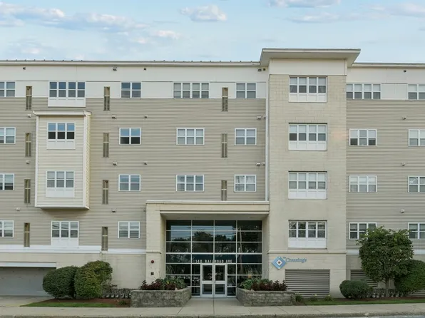 140 Railroad Ave #102, Norwood, MA 02062