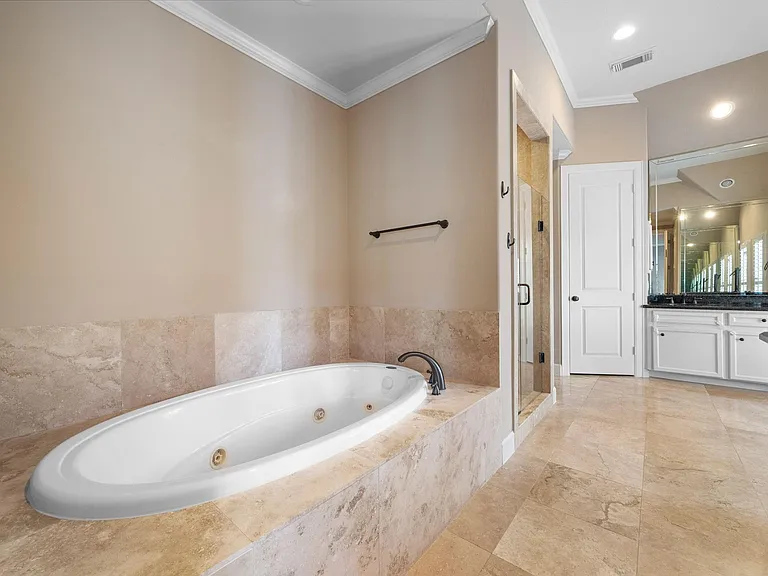 6315 Mystic Bridge Dr — Photo 20