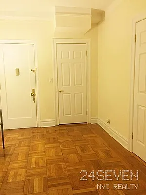 Rented by 24 7 NYC Realty Inc. | media 26