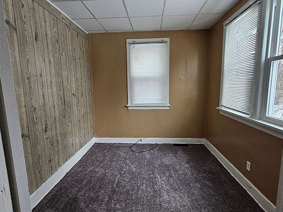5th image of 1721 W Sherman Ave