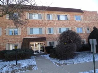 1525 E Thacker St APT 1D, Des Plaines, IL 60016