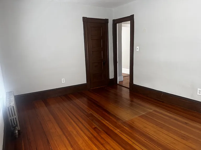 15 Brodeur St — Photo 7