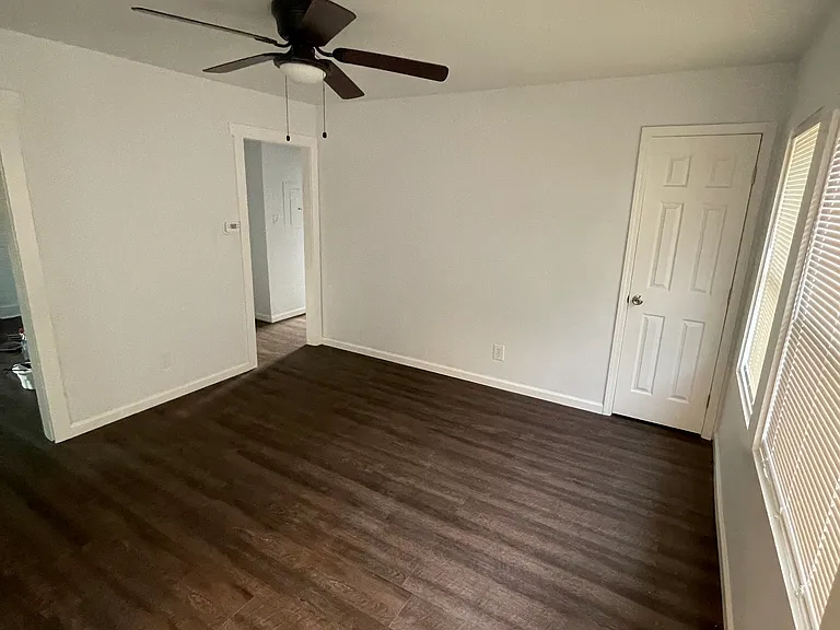 3225 Gifford St — Photo 17