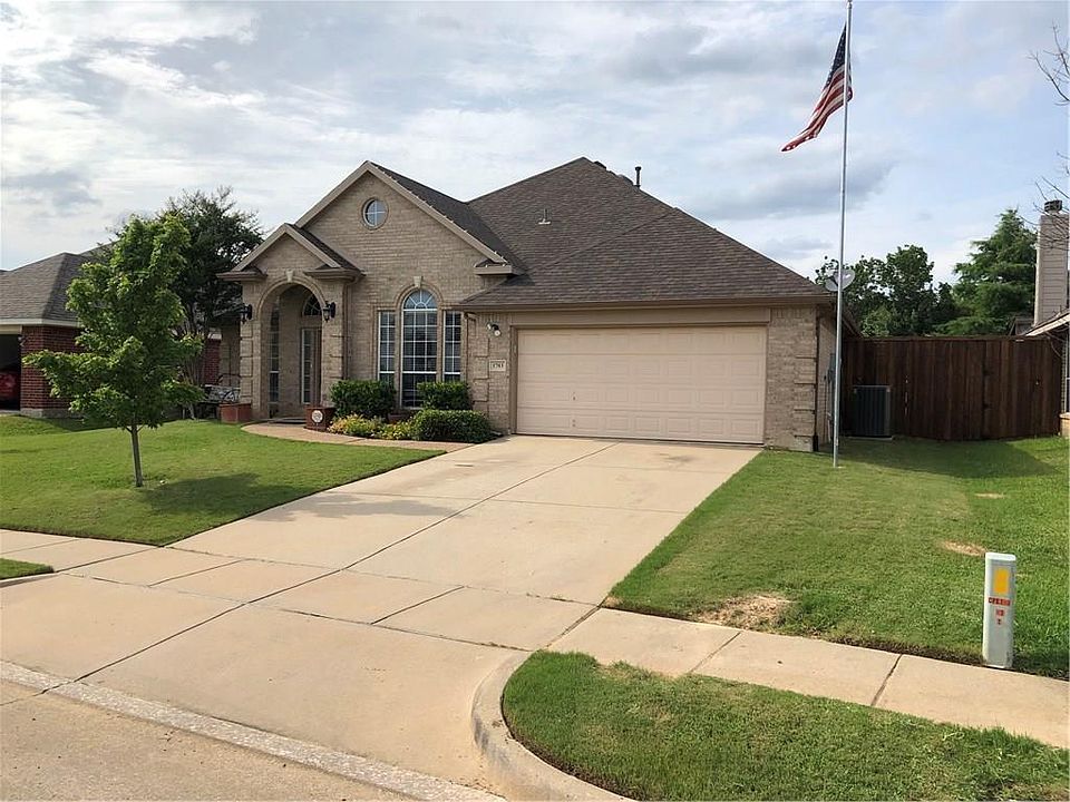 1st image of 1703 Sunflower Dr