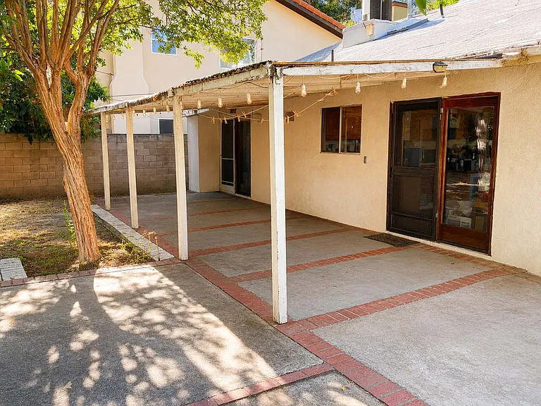22130 Viscanio Rd — Photo 11