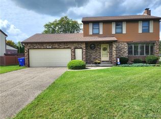 44 Tracy Lynn Ln, Buffalo, NY 14224