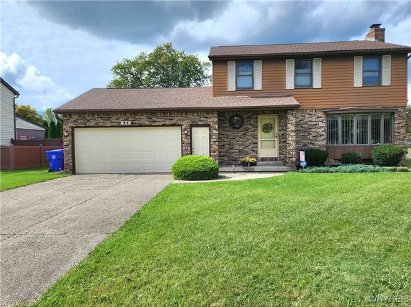 44 Tracy Lynn Ln, Buffalo, NY 14224