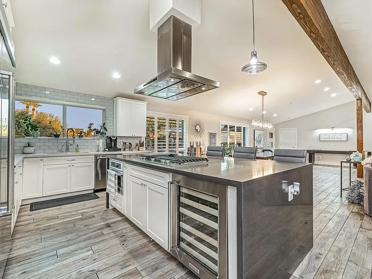 4623 E Earll Dr — Photo 52