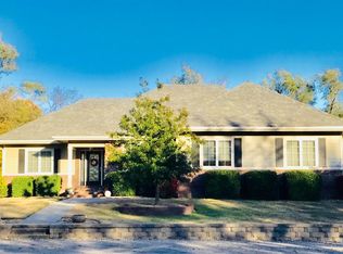 203 S Madison St, Abilene, KS 67410