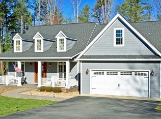 70 Queen Mothers Ct, Wirtz, VA 24184