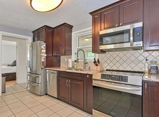 28 William Rd, Holbrook, MA 02343