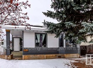 8523 189th St NW, Edmonton, AB T5T 4Y4