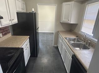 2738 S Minnesota Ave, Wichita, KS 67216