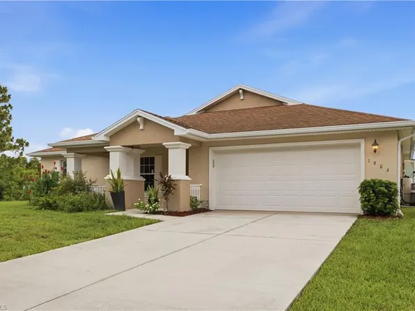1904 W 10th ST, LEHIGH ACRES, FL 33972