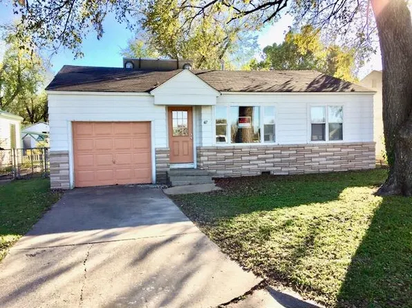 417 14th Ave NW, Miami, OK 74354