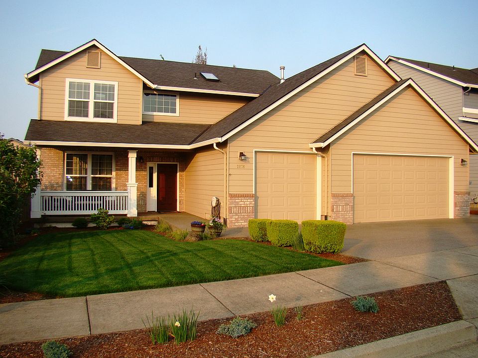 1st image of 2676 Hoover Ave NW