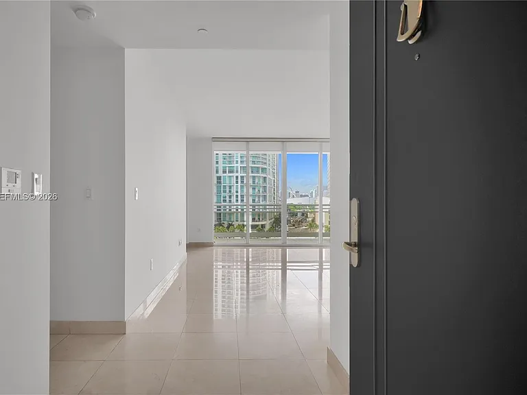 901 Brickell Key Blvd #L05 — Photo 9