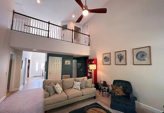 1721 Fox Ridge Ct — Photo 4