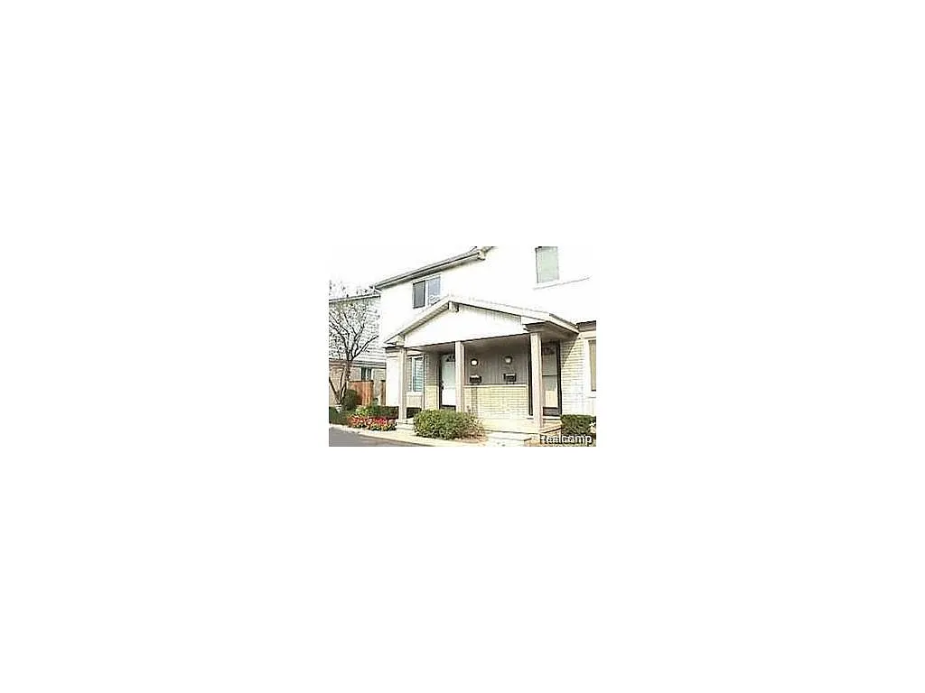 1801 Southfield Rd #1 photo 1