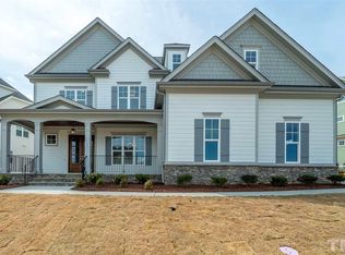 808 Morning Oaks Dr, Holly Springs, NC 27540