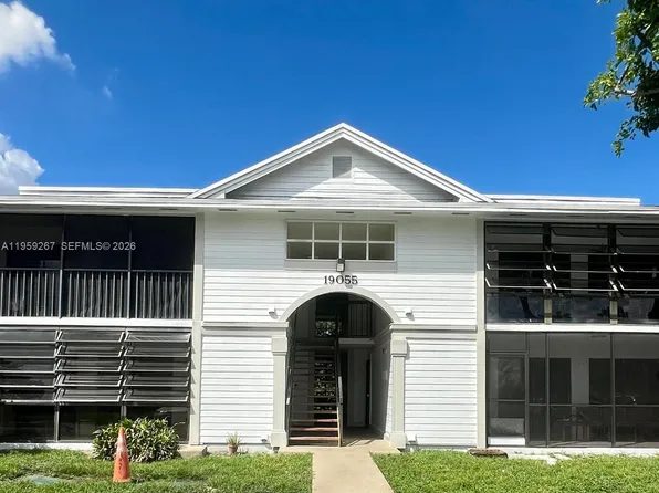 19055 NW 62nd Ave APT 102, Hialeah, FL 33015