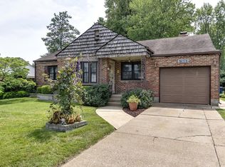 7350 S Yorkshire Dr, Saint Louis, MO