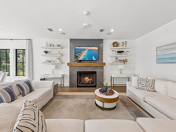 3rd image of 186 Bramble St