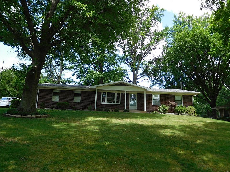 1st image of 12211 Fontaine Ln