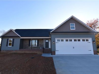 2517 Denton Rd, Thomasville, NC, 27360