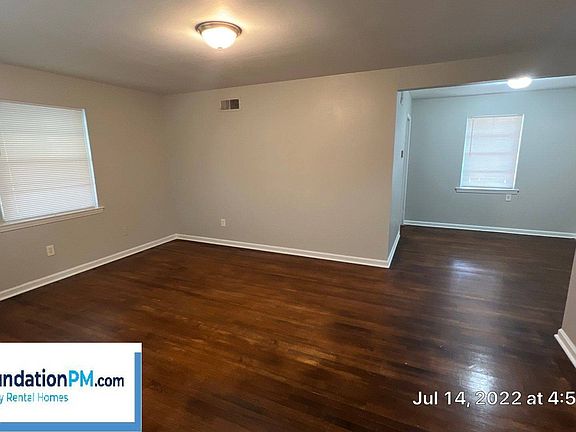 4th image of 1625 Leigh Dr