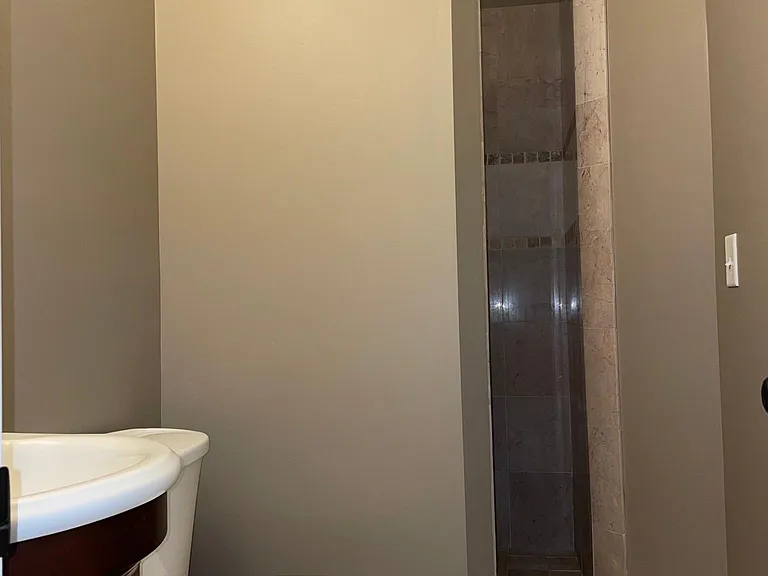 3939 Savannah Square St — Photo 23
