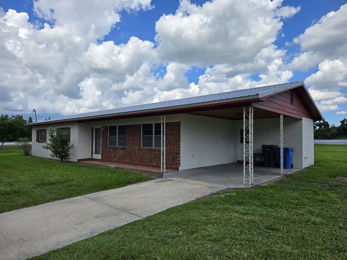 Spacious 3-Bedroom Florida Ranch-Style Home in Plant City — Photo 2