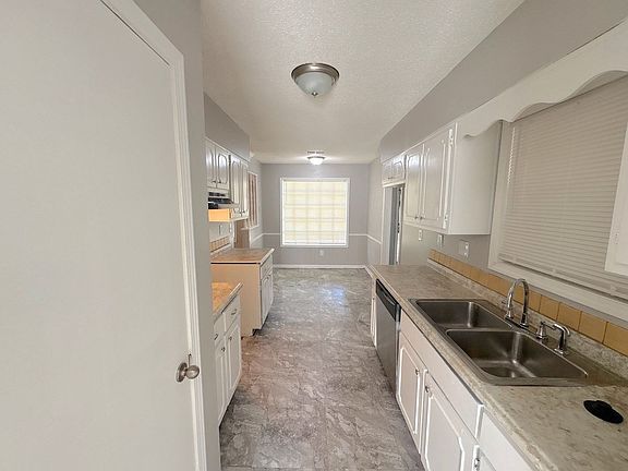 2nd image of 4316 Springwind Rd