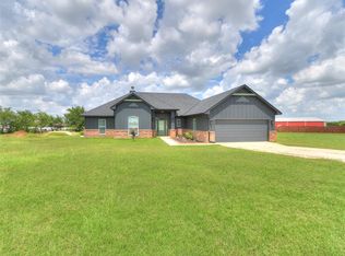 1062 Rheagen Kay Ave, Tuttle, OK 73089