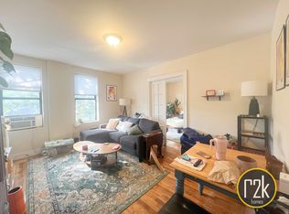 34-7 36th Ave #3B, Astoria, NY 11106