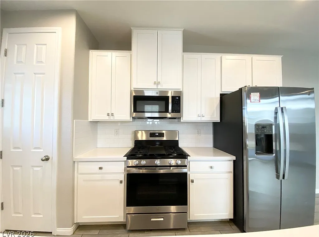 3 bed, 2.5 bath, 1503 sqft, $2,000 — Photo 3