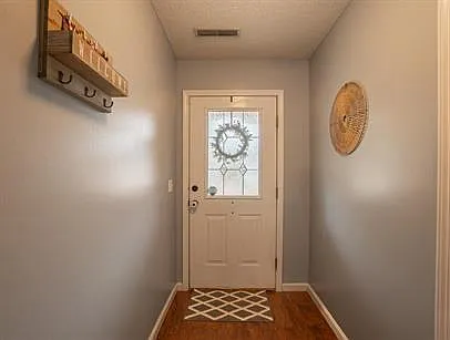 20 Doctors Ct — Photo 10