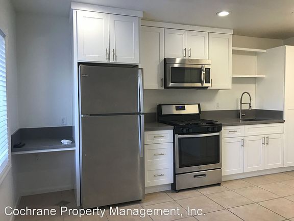 5th image of 5615 Carpinteria Ave APT 105