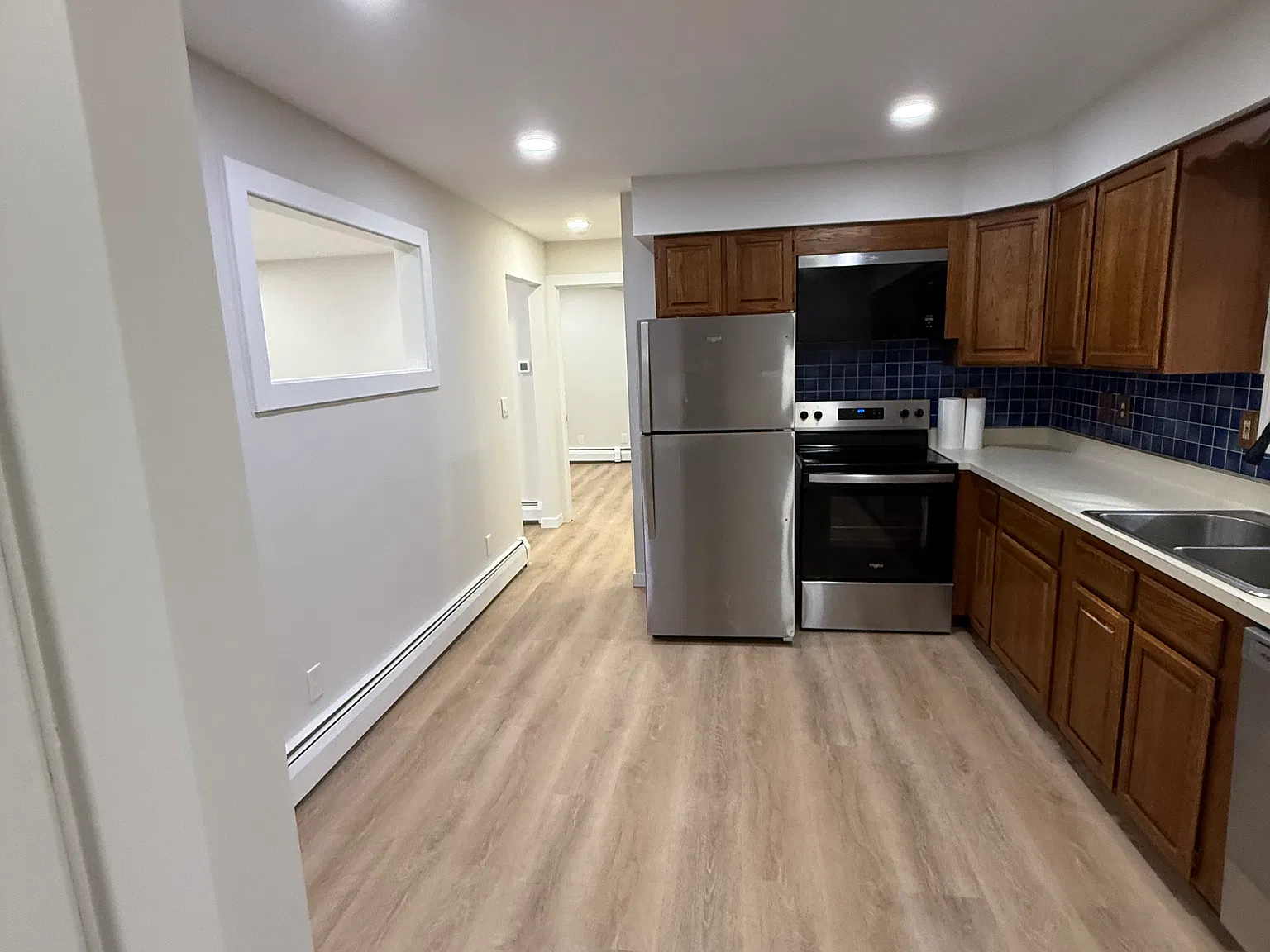 1 bed, 850 sqft, $1,700 — Photo 4