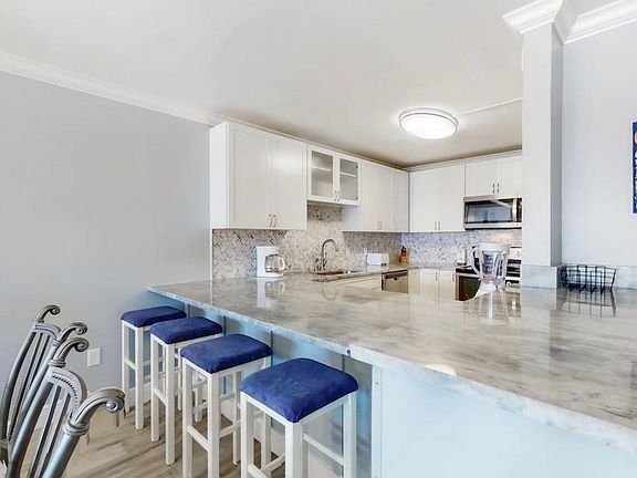 4th image of 675 Scenic Gulf Dr Unit 605B