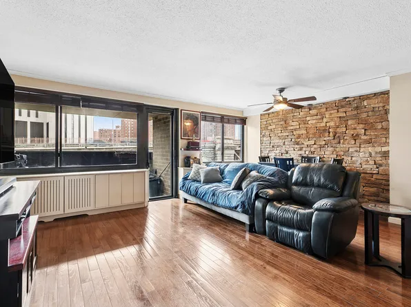 333 Pearl Street 6K image 1 of 6
