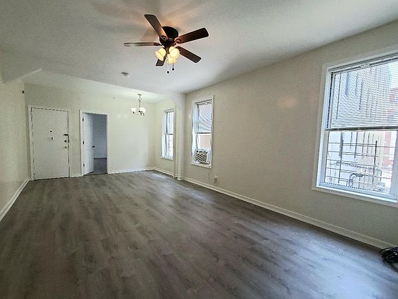 4th image of 61-05 Catalpa Ave #2L