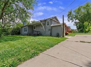 432 Blue Ridge Blvd, Kansas City, MO 64125